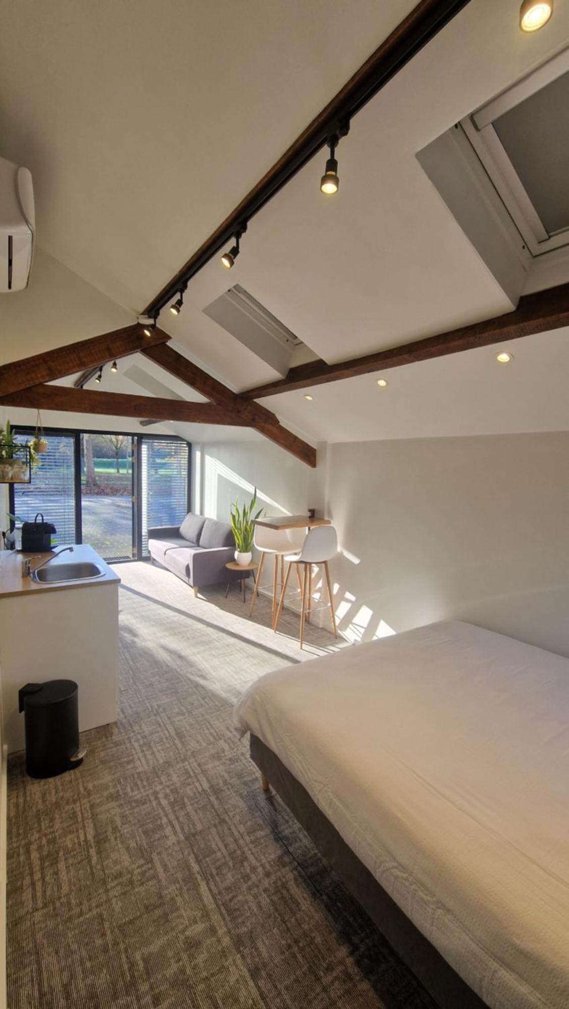 Suite 21 Heerlen Esterno foto